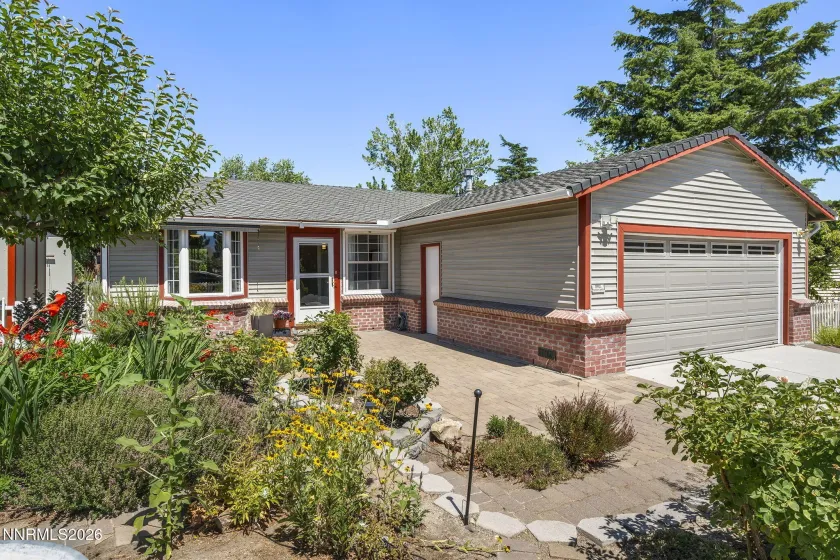 3907 Buckingham, Reno, Nevada 89503, 3 Bedrooms Bedrooms, ,2 BathroomsBathrooms,Residential,Residential,Buckingham,0,260008817