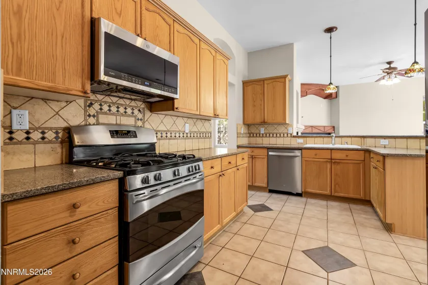 3340 Sansol, Sparks, Nevada 89436, 4 Bedrooms Bedrooms, ,2 BathroomsBathrooms,Residential,Residential,Sansol,0,260008818