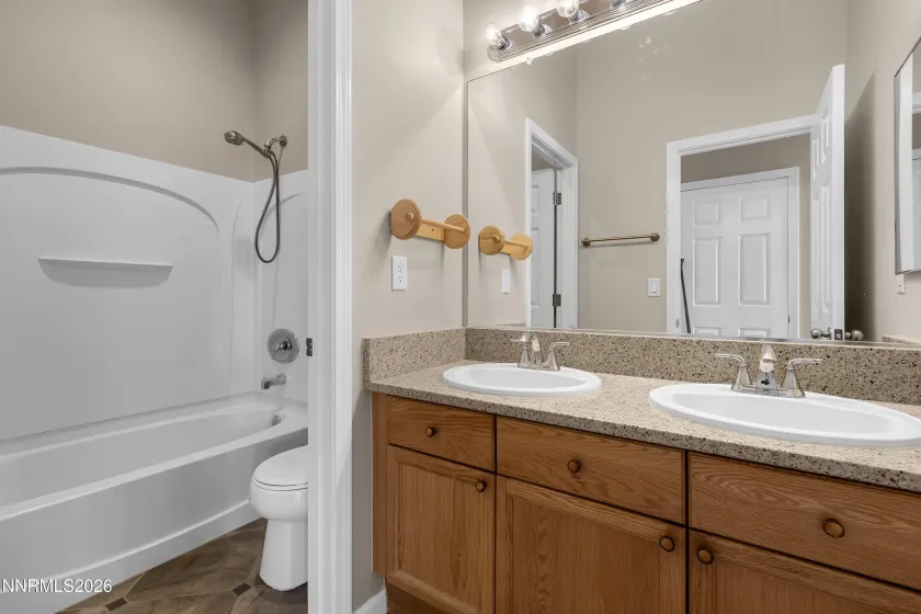 3340 Sansol, Sparks, Nevada 89436, 4 Bedrooms Bedrooms, ,2 BathroomsBathrooms,Residential,Residential,Sansol,0,260008818