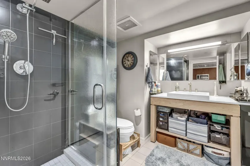 255 Sierra, Reno, Nevada 89501, 1 Bedroom Bedrooms, ,1 BathroomBathrooms,Residential,Residential,Sierra,0,260008819