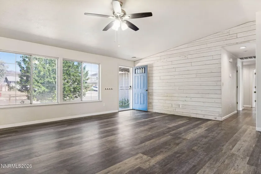 542 Yellow Jacket, Dayton, Nevada 89403, 3 Bedrooms Bedrooms, ,2 BathroomsBathrooms,Residential,Residential,Yellow Jacket,0,260008820