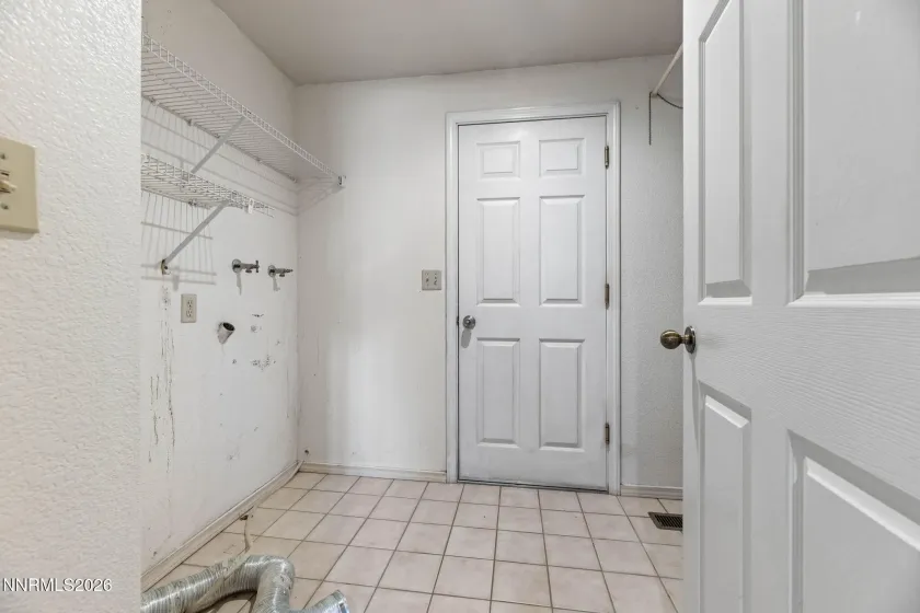 542 Yellow Jacket, Dayton, Nevada 89403, 3 Bedrooms Bedrooms, ,2 BathroomsBathrooms,Residential,Residential,Yellow Jacket,0,260008820