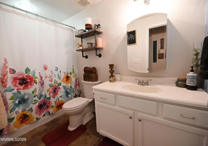 403 Bramble, Fernley, Nevada 89408, 3 Bedrooms Bedrooms, ,2 BathroomsBathrooms,Residential,Residential,Bramble,0,260008821