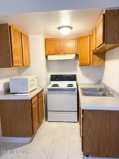 190 Locust, Reno, Nevada 89502, ,Residential Income,Residential,Locust,0,260008823