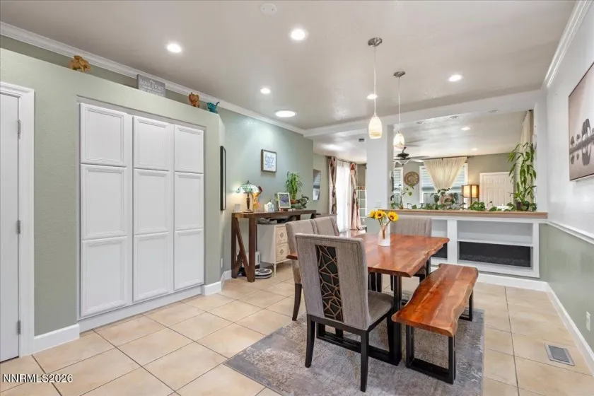 7931 Zinfandel, Reno, Nevada 89506, 4 Bedrooms Bedrooms, ,2 BathroomsBathrooms,Residential,Residential,Zinfandel,0,260008822