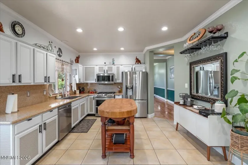 7931 Zinfandel, Reno, Nevada 89506, 4 Bedrooms Bedrooms, ,2 BathroomsBathrooms,Residential,Residential,Zinfandel,0,260008822