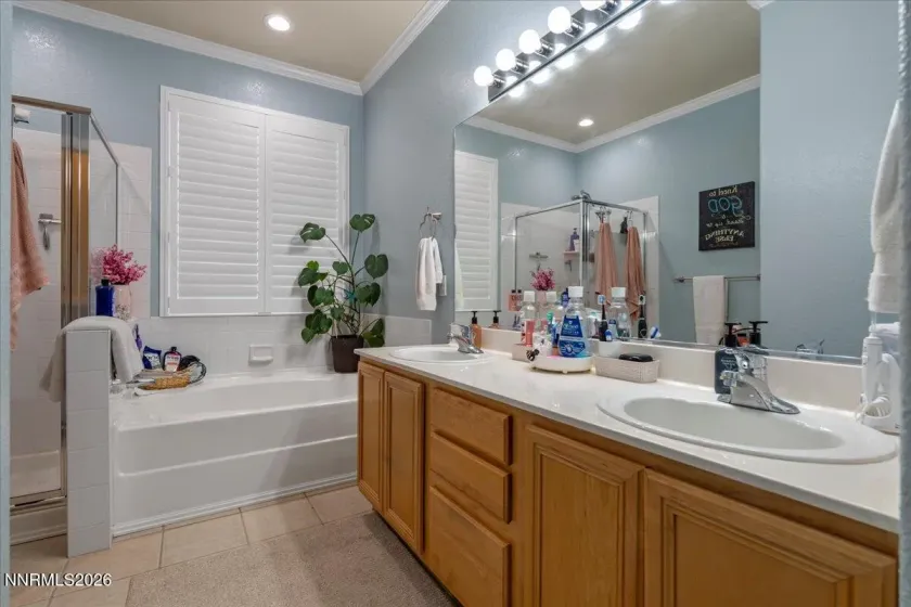 7931 Zinfandel, Reno, Nevada 89506, 4 Bedrooms Bedrooms, ,2 BathroomsBathrooms,Residential,Residential,Zinfandel,0,260008822
