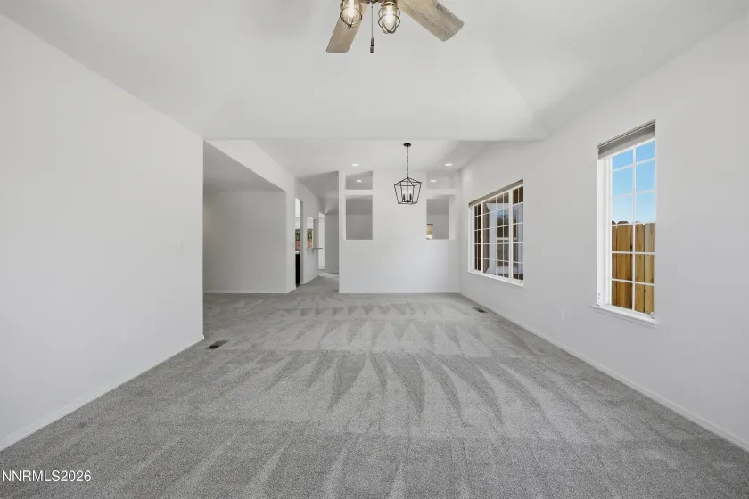 2328 Soar, Sparks, Nevada 89441, 4 Bedrooms Bedrooms, ,2 BathroomsBathrooms,Residential,Residential,Soar,0,260008824