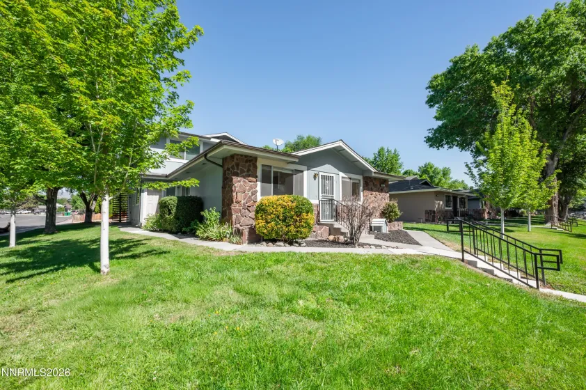 603 Pine Meadows, Sparks, Nevada 89431, 2 Bedrooms Bedrooms, ,1 BathroomBathrooms,Residential,Residential,Pine Meadows,0,260008832