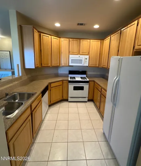 900 South Meadows, Reno, Nevada 89521, 3 Bedrooms Bedrooms, ,2 BathroomsBathrooms,Residential Lease,Manufactured,South Meadows,0,260008839