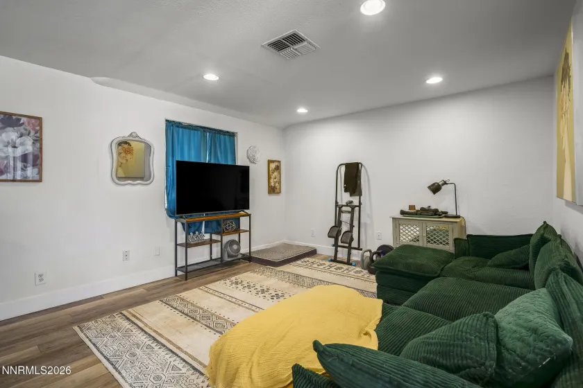 7505 Robert Banks, Sparks, Nevada 89436, 4 Bedrooms Bedrooms, ,2 BathroomsBathrooms,Residential,Residential,Robert Banks,0,260008840