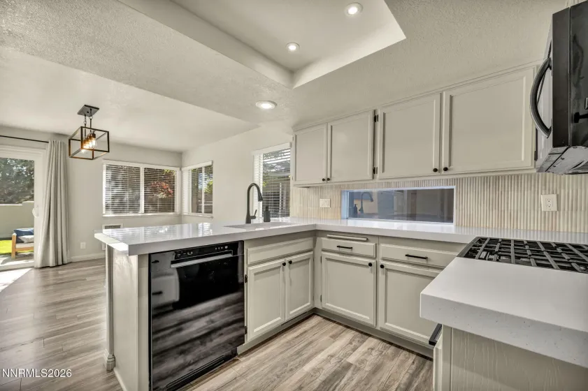 7554 Wheeldale, Reno, Nevada 89511, 3 Bedrooms Bedrooms, ,3 BathroomsBathrooms,Residential Lease,Manufactured,Wheeldale,0,260008843