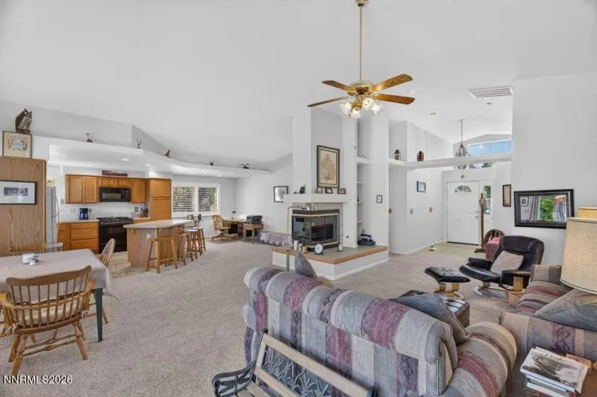 736 Mammoth, Gardnerville, Nevada 89460, 3 Bedrooms Bedrooms, ,2 BathroomsBathrooms,Residential,Residential,Mammoth,0,260008845
