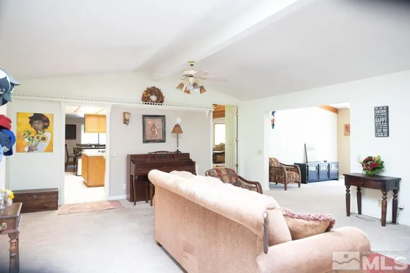 2285 Hedgewood, Reno, Nevada 89509, 3 Bedrooms Bedrooms, ,3 BathroomsBathrooms,Residential,Residential,Hedgewood,0,260008846
