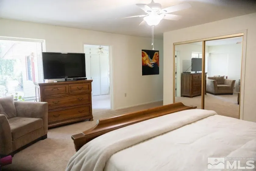 2285 Hedgewood, Reno, Nevada 89509, 3 Bedrooms Bedrooms, ,3 BathroomsBathrooms,Residential,Residential,Hedgewood,0,260008846