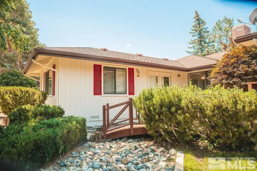 2285 Hedgewood, Reno, Nevada 89509, 3 Bedrooms Bedrooms, ,3 BathroomsBathrooms,Residential,Residential,Hedgewood,0,260008846