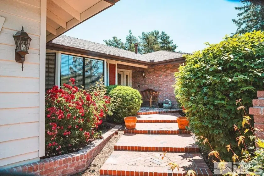 2285 Hedgewood, Reno, Nevada 89509, 3 Bedrooms Bedrooms, ,3 BathroomsBathrooms,Residential,Residential,Hedgewood,0,260008846