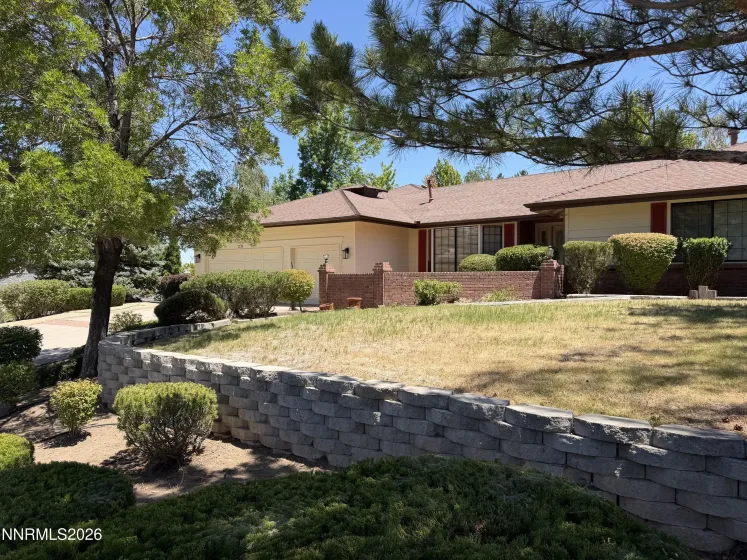 2285 Hedgewood, Reno, Nevada 89509, 3 Bedrooms Bedrooms, ,3 BathroomsBathrooms,Residential,Residential,Hedgewood,0,260008846