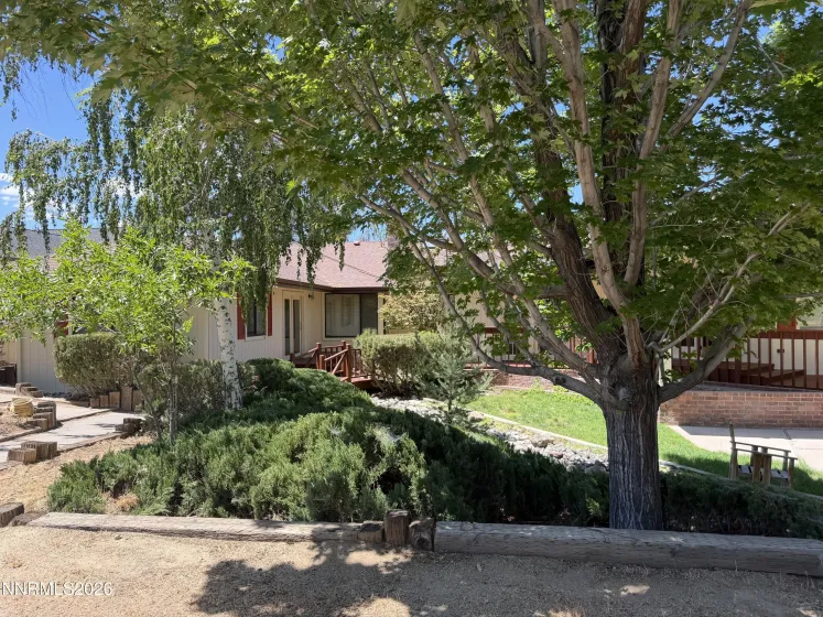 2285 Hedgewood, Reno, Nevada 89509, 3 Bedrooms Bedrooms, ,3 BathroomsBathrooms,Residential,Residential,Hedgewood,0,260008846