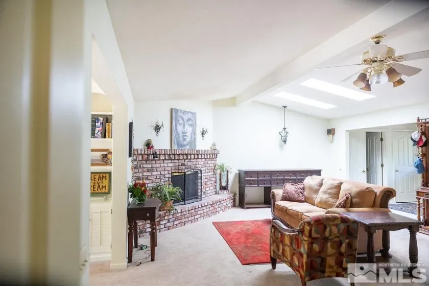 2285 Hedgewood, Reno, Nevada 89509, 3 Bedrooms Bedrooms, ,3 BathroomsBathrooms,Residential,Residential,Hedgewood,0,260008846