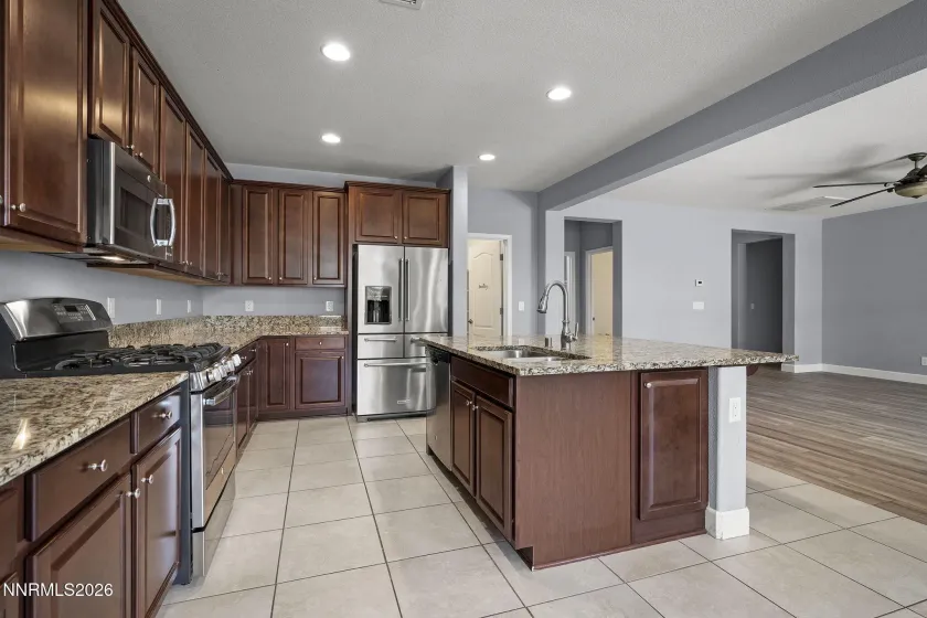 10380 Culiacan Pass, Reno, Nevada 89521, 4 Bedrooms Bedrooms, ,4 BathroomsBathrooms,Residential,Residential,Culiacan Pass,0,260008847