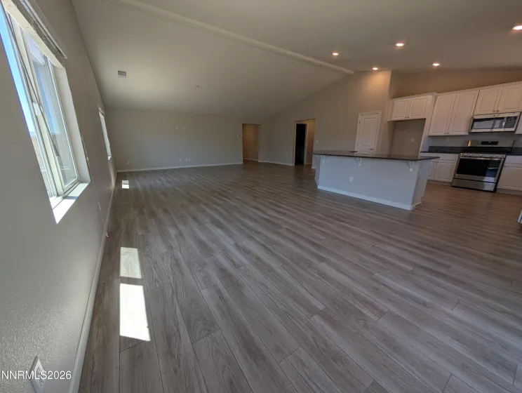 370 Orderville, Dayton, Nevada 89403, 4 Bedrooms Bedrooms, ,3 BathroomsBathrooms,Residential,Residential,Orderville,0,260008849
