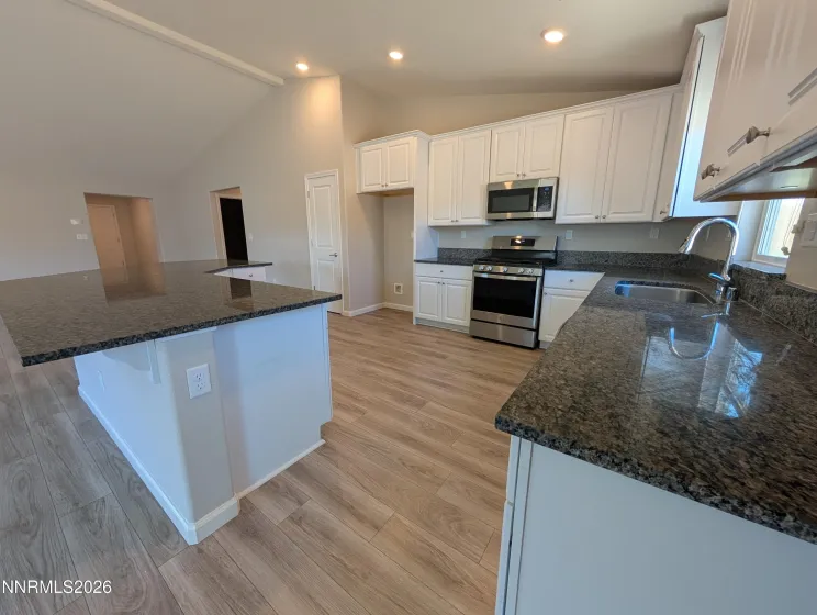 370 Orderville, Dayton, Nevada 89403, 4 Bedrooms Bedrooms, ,3 BathroomsBathrooms,Residential,Residential,Orderville,0,260008849