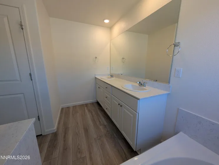 370 Orderville, Dayton, Nevada 89403, 4 Bedrooms Bedrooms, ,3 BathroomsBathrooms,Residential,Residential,Orderville,0,260008849