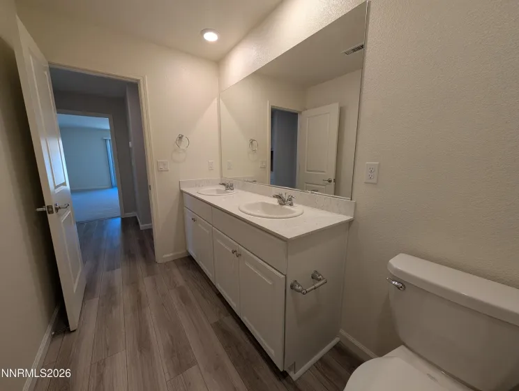 370 Orderville, Dayton, Nevada 89403, 4 Bedrooms Bedrooms, ,3 BathroomsBathrooms,Residential,Residential,Orderville,0,260008849