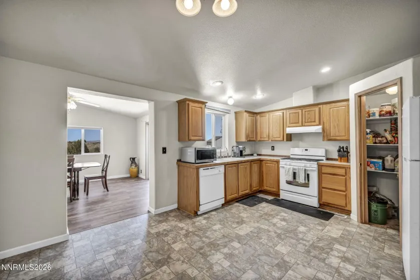 2210 Fox, Silver Springs, Nevada 89429, 3 Bedrooms Bedrooms, ,2 BathroomsBathrooms,Residential,Residential,Fox,0,260008851