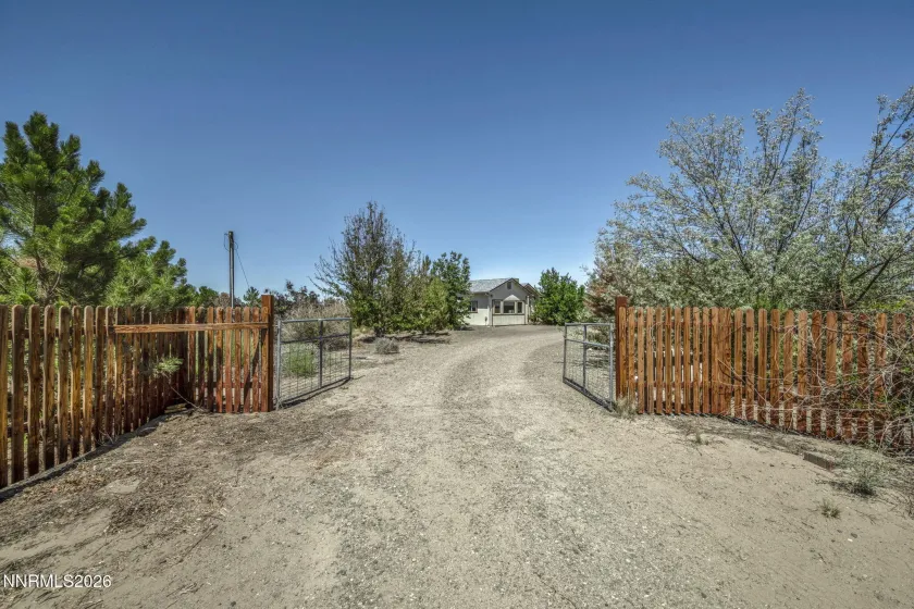 2210 Fox, Silver Springs, Nevada 89429, 3 Bedrooms Bedrooms, ,2 BathroomsBathrooms,Residential,Residential,Fox,0,260008851