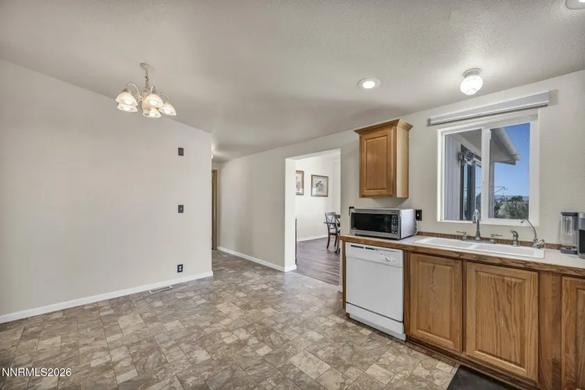 2210 Fox, Silver Springs, Nevada 89429, 3 Bedrooms Bedrooms, ,2 BathroomsBathrooms,Residential,Residential,Fox,0,260008851