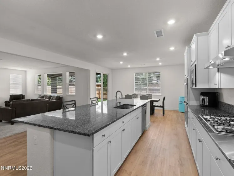 1234 Bravestone, Carson City, Nevada 89703, 4 Bedrooms Bedrooms, ,3 BathroomsBathrooms,Residential,Residential,Bravestone,0,260008853