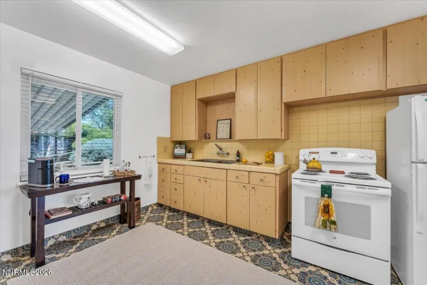 725 Wilkinson, Reno, Nevada 89502, 2 Bedrooms Bedrooms, ,1 BathroomBathrooms,Residential,Residential,Wilkinson,0,260008854