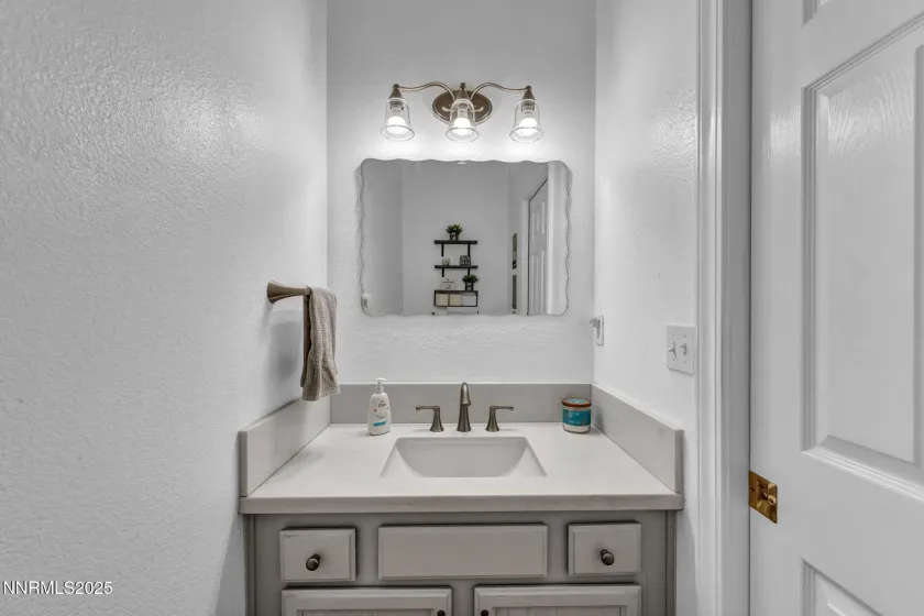420 Chianti, Dayton, Nevada 89403, 3 Bedrooms Bedrooms, ,3 BathroomsBathrooms,Residential,Residential,Chianti,0,250051613