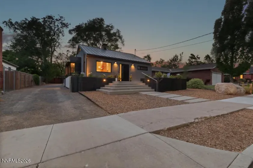 1347 Gordon, Reno, Nevada 89509, 3 Bedrooms Bedrooms, ,2 BathroomsBathrooms,Residential,Residential,Gordon,0,260008857