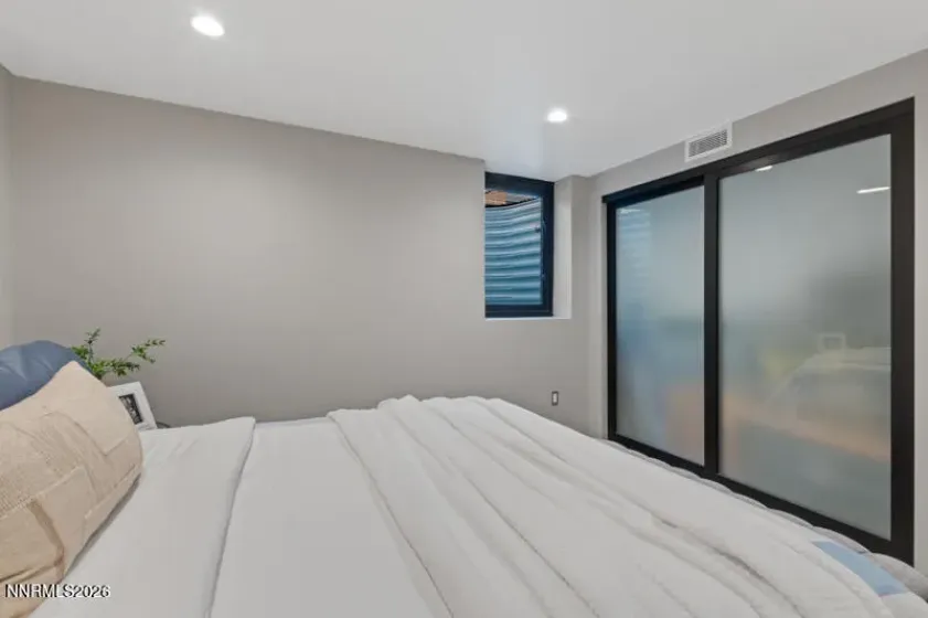 1347 Gordon, Reno, Nevada 89509, 3 Bedrooms Bedrooms, ,2 BathroomsBathrooms,Residential,Residential,Gordon,0,260008857