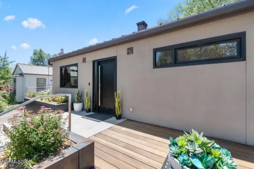 1347 Gordon, Reno, Nevada 89509, 3 Bedrooms Bedrooms, ,2 BathroomsBathrooms,Residential,Residential,Gordon,0,260008857