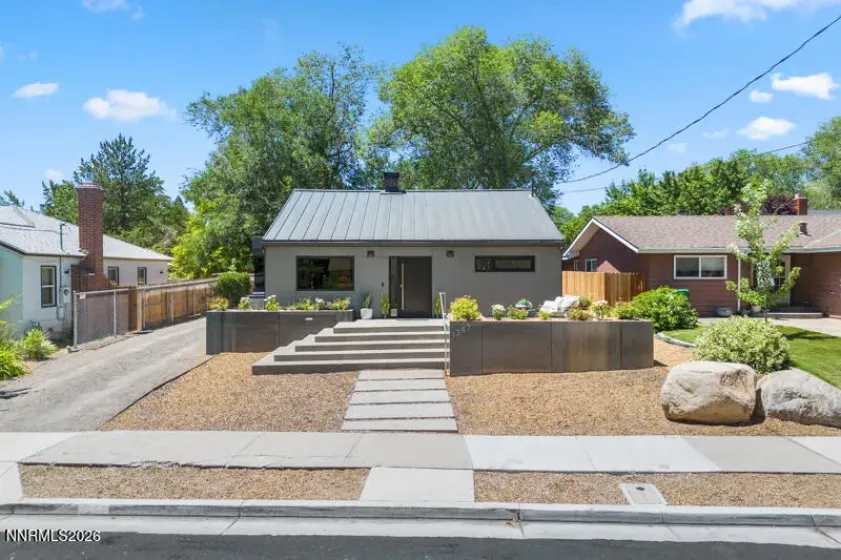1347 Gordon, Reno, Nevada 89509, 3 Bedrooms Bedrooms, ,2 BathroomsBathrooms,Residential,Residential,Gordon,0,260008857
