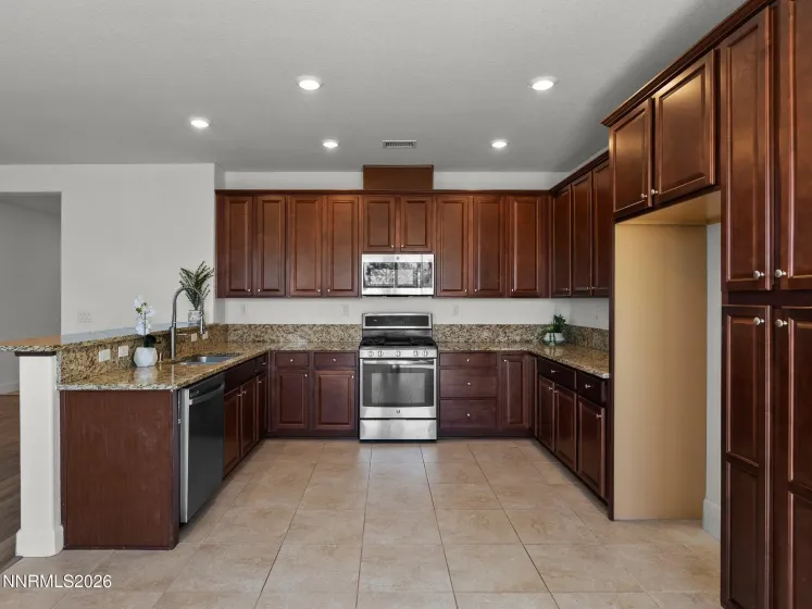 1126 Monument Peak, Carson City, Nevada 89701, 4 Bedrooms Bedrooms, ,2 BathroomsBathrooms,Residential,Residential,Monument Peak,0,260008861