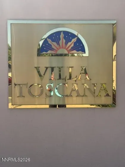 "Villa Tuscana"