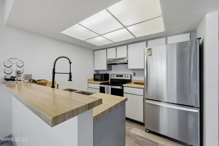 2362 Roundhouse, Sparks, Nevada 89431, 2 Bedrooms Bedrooms, ,1 BathroomBathrooms,Residential,Residential,Roundhouse,0,260008862