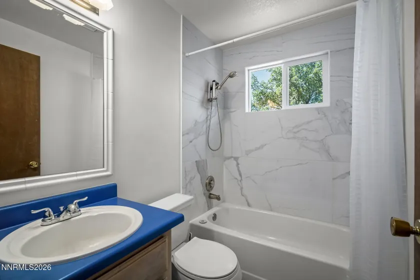 881 Amador, Carson City, Nevada 89705, 3 Bedrooms Bedrooms, ,2 BathroomsBathrooms,Residential,Residential,Amador,0,260008871