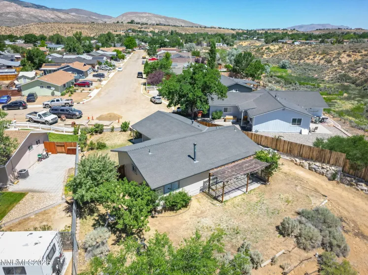 881 Amador, Carson City, Nevada 89705, 3 Bedrooms Bedrooms, ,2 BathroomsBathrooms,Residential,Residential,Amador,0,260008871