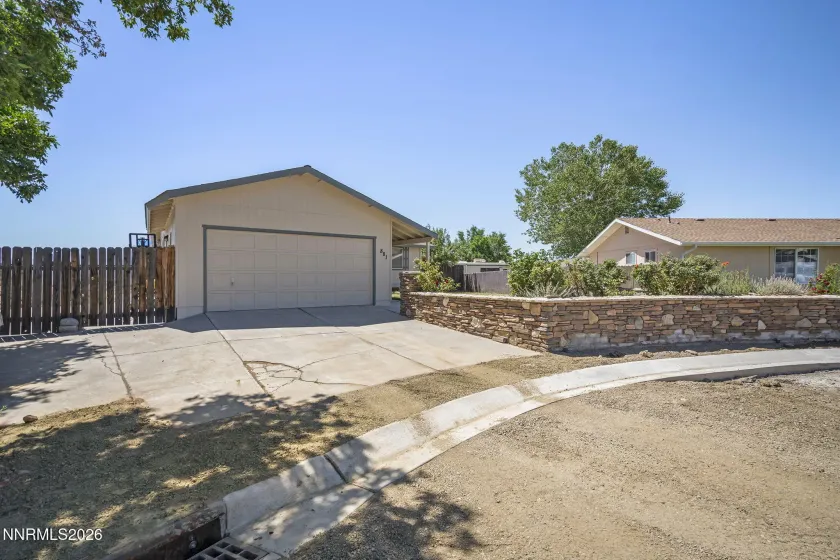 881 Amador, Carson City, Nevada 89705, 3 Bedrooms Bedrooms, ,2 BathroomsBathrooms,Residential,Residential,Amador,0,260008871