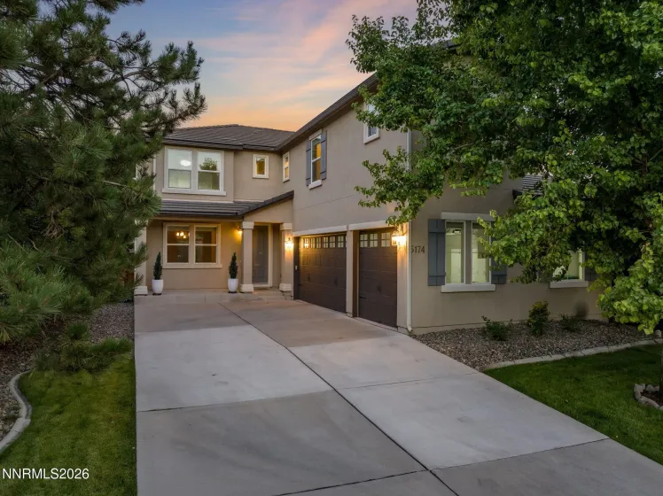 5174 Komatite, Sparks, Nevada 89436, 4 Bedrooms Bedrooms, ,4 BathroomsBathrooms,Residential,Residential,Komatite,0,260008872