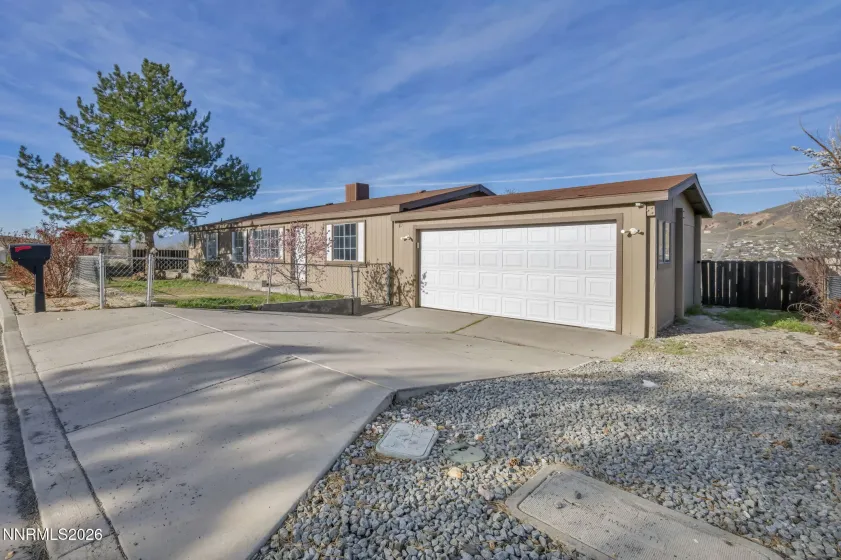 605 Wall Canyon, Sun Valley, Nevada 89433, 3 Bedrooms Bedrooms, ,2 BathroomsBathrooms,Residential,Residential,Wall Canyon,0,260008874