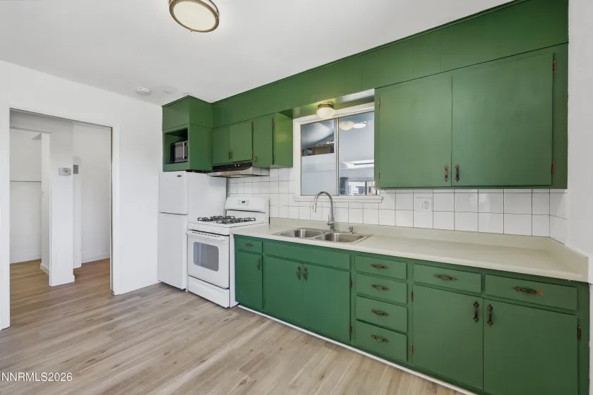 5008 August, Carson City, Nevada 89706, 3 Bedrooms Bedrooms, ,2 BathroomsBathrooms,Residential,Residential,August,0,260008875