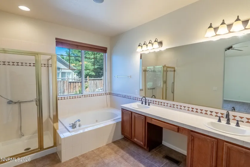 3241 Compase, Sparks, Nevada 89436, 4 Bedrooms Bedrooms, ,3 BathroomsBathrooms,Residential,Residential,Compase,0,260008877