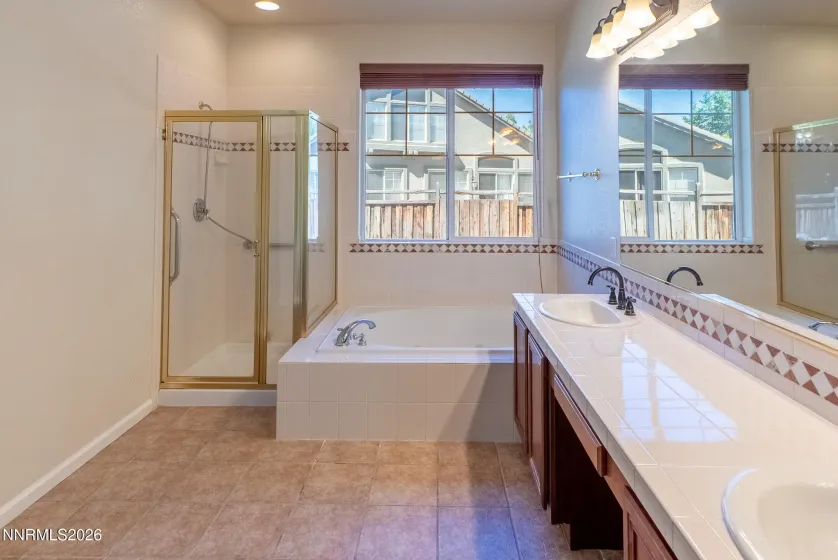 3241 Compase, Sparks, Nevada 89436, 4 Bedrooms Bedrooms, ,3 BathroomsBathrooms,Residential,Residential,Compase,0,260008877